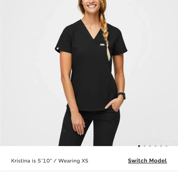 Figs scrub top, like new - Picture 3 of 4